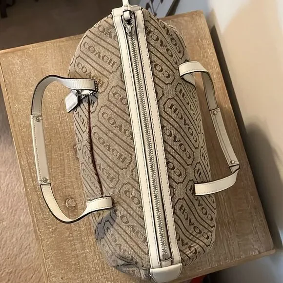 COACH SIGNATURE CANVAS SATCHEL - Picture 4 of 9